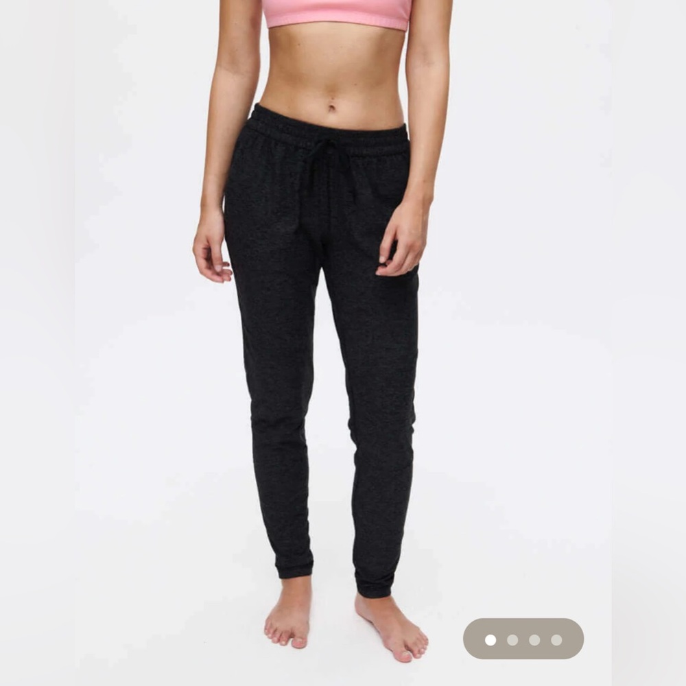 Outdoor Voices All Day Sweatpant